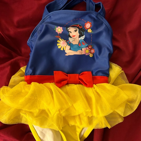 Disney Other - Snow White toddler swimsuit NWOT. Size 2 Disney Store